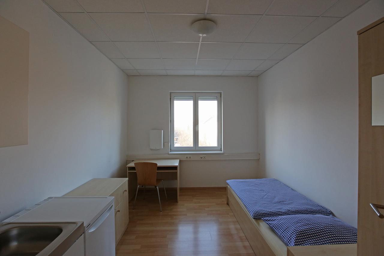 Montagehotel Living@Лінц Екстер'єр фото