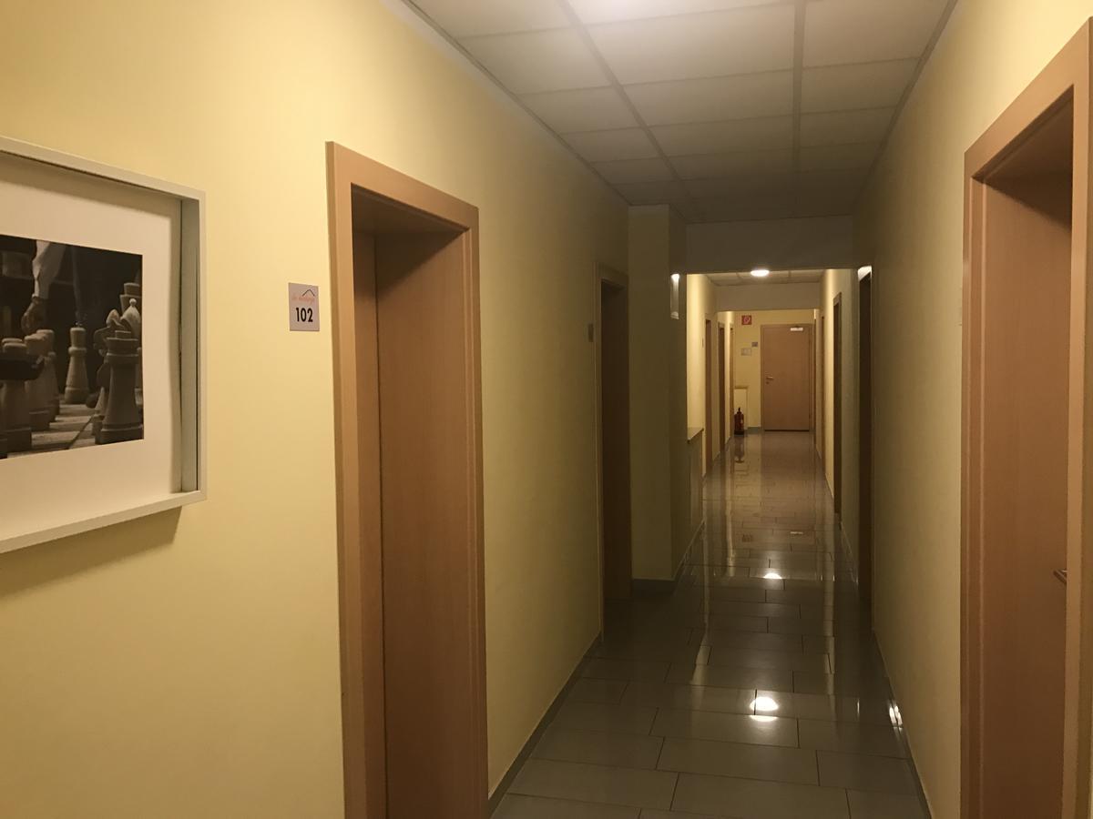 Montagehotel Living@Лінц Екстер'єр фото